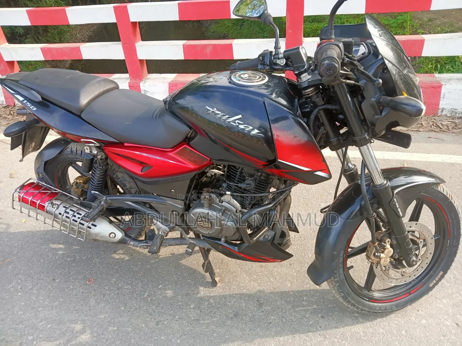 Bajaj Pulsar 150 2019 Red