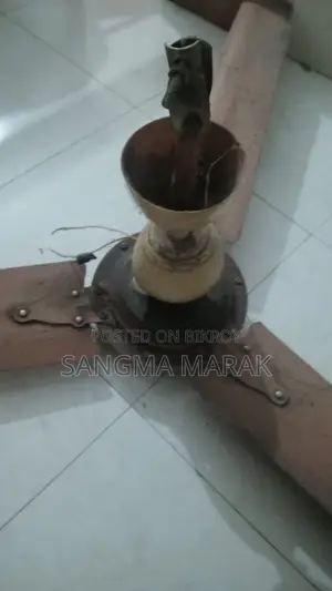 পুরাতন সিলিং ফ্যান বিক্রি হবে – সম্পূর্ণ সচল