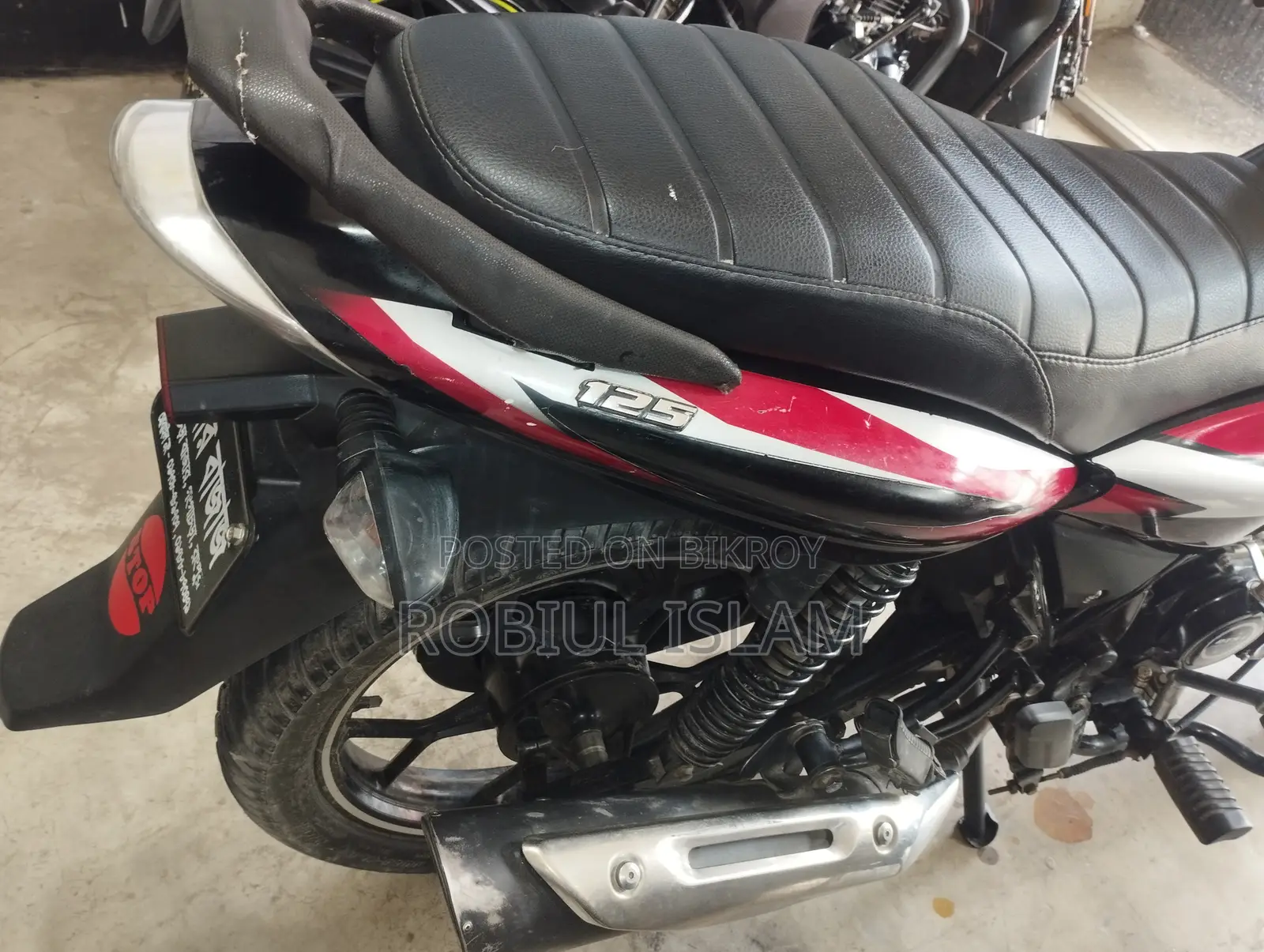 Bajaj Discover 125 2023 Black