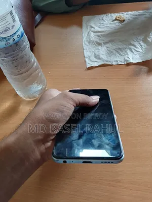 Vivo Y21 64 GB
