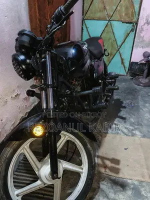 Walton Cruize 2011 Black