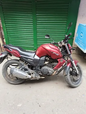 Yamaha FZ 2012 Red