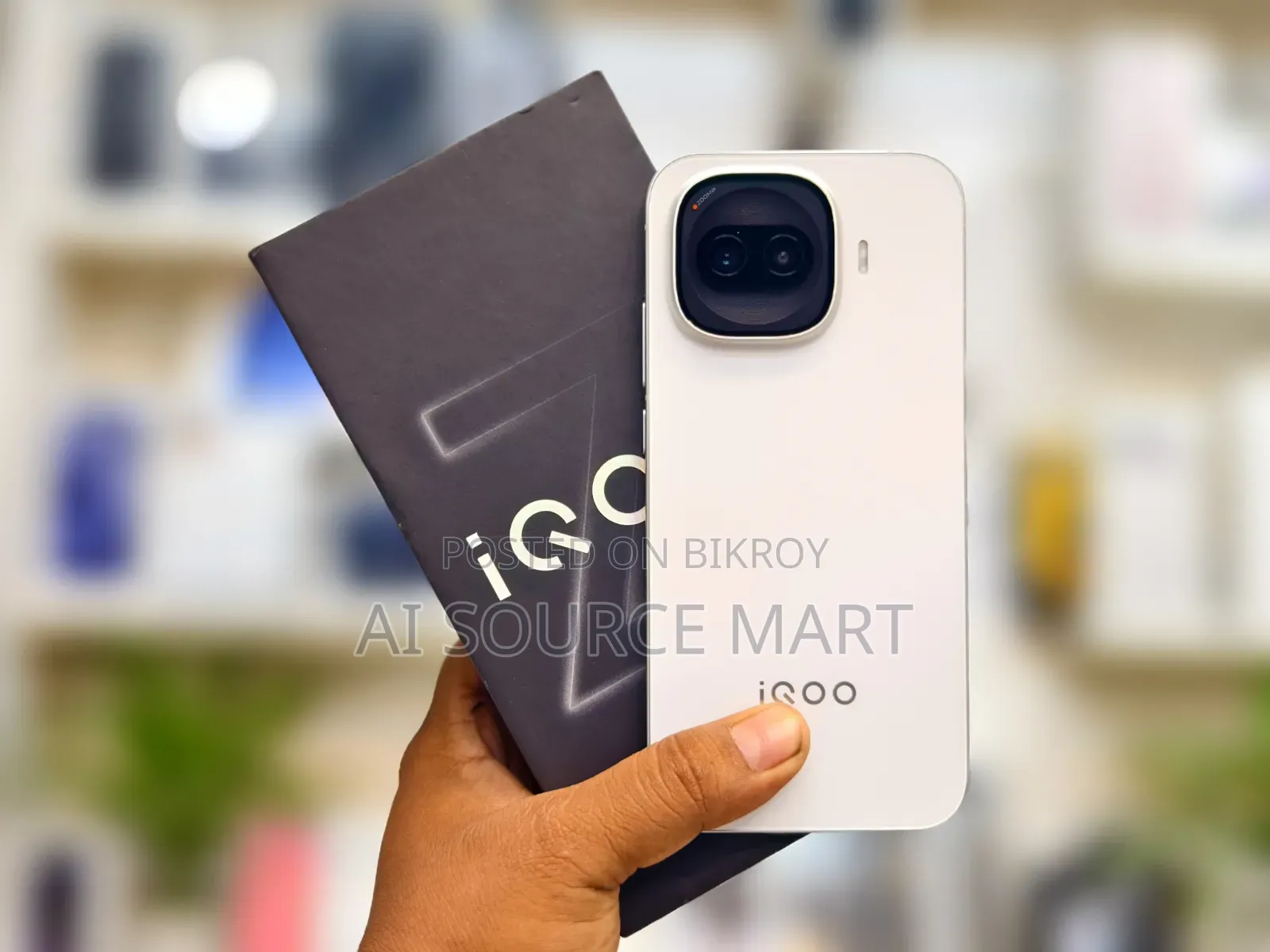 iQOO 256 GB White