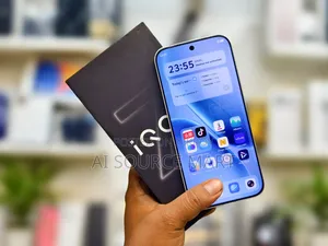 iQOO 256 GB White