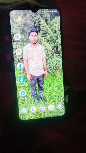Vivo Y12 32 GB Black