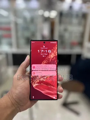 Huawei Mate XT Ultimate Design 1 TB Red