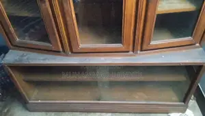 Segun Wood Showcase – Solid Wood, Glass Doors