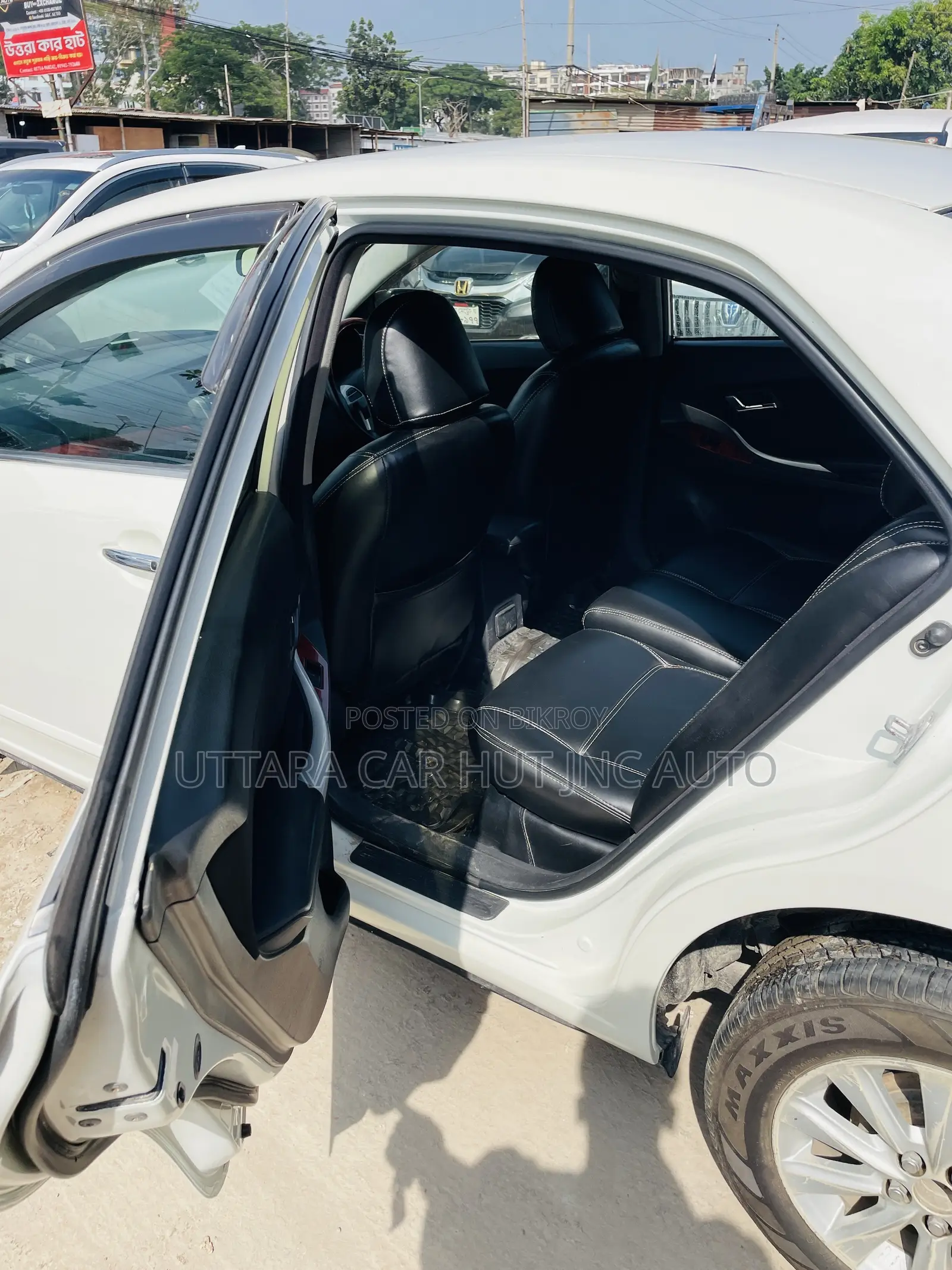 Toyota Premio 2010 Pearl