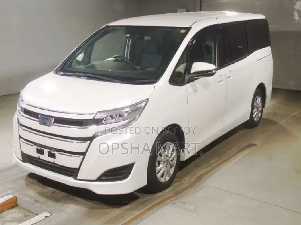 Toyota Noah 2021 Pearl