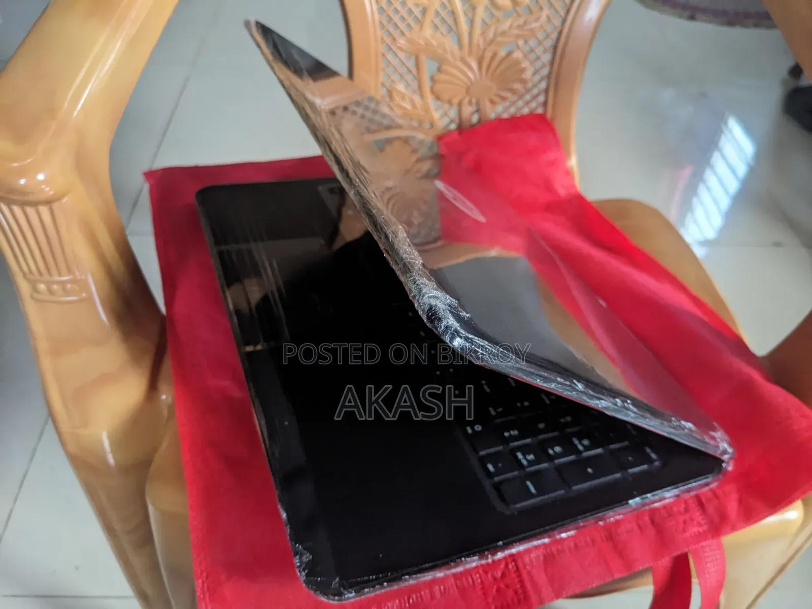 Laptop HP 250 G5 2GB AMD SSD 512GB