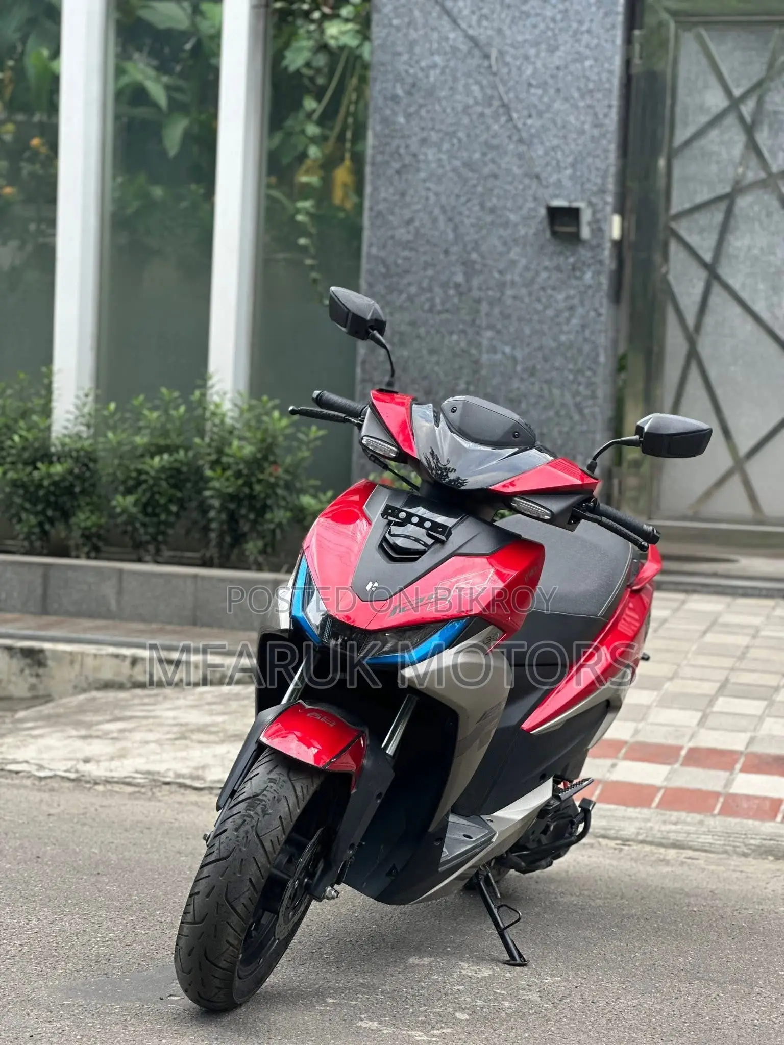 Hero 2026 Red