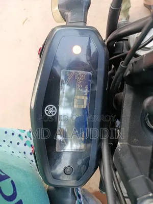 ইয়ামাহা এফজেডএস ভি৩ ২০১৯ নীল