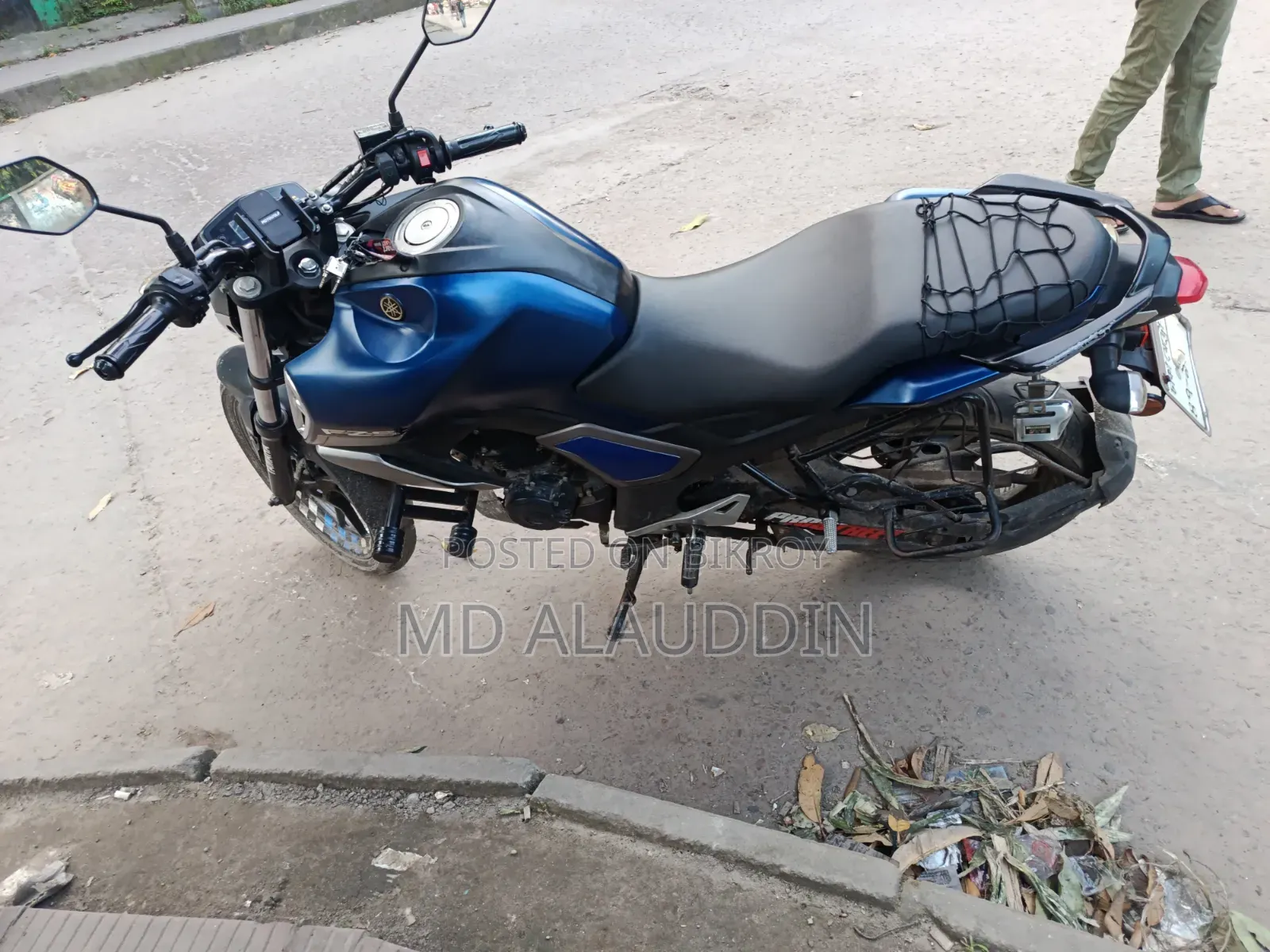 ইয়ামাহা এফজেডএস ভি৩ ২০১৯ নীল