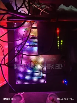 Desktop Computer Microsoft 8GB AMD Ryzen 5 SSD 256GB
