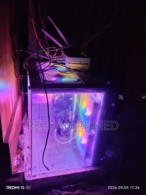 Desktop Computer Microsoft 8GB AMD Ryzen 5 SSD 256GB