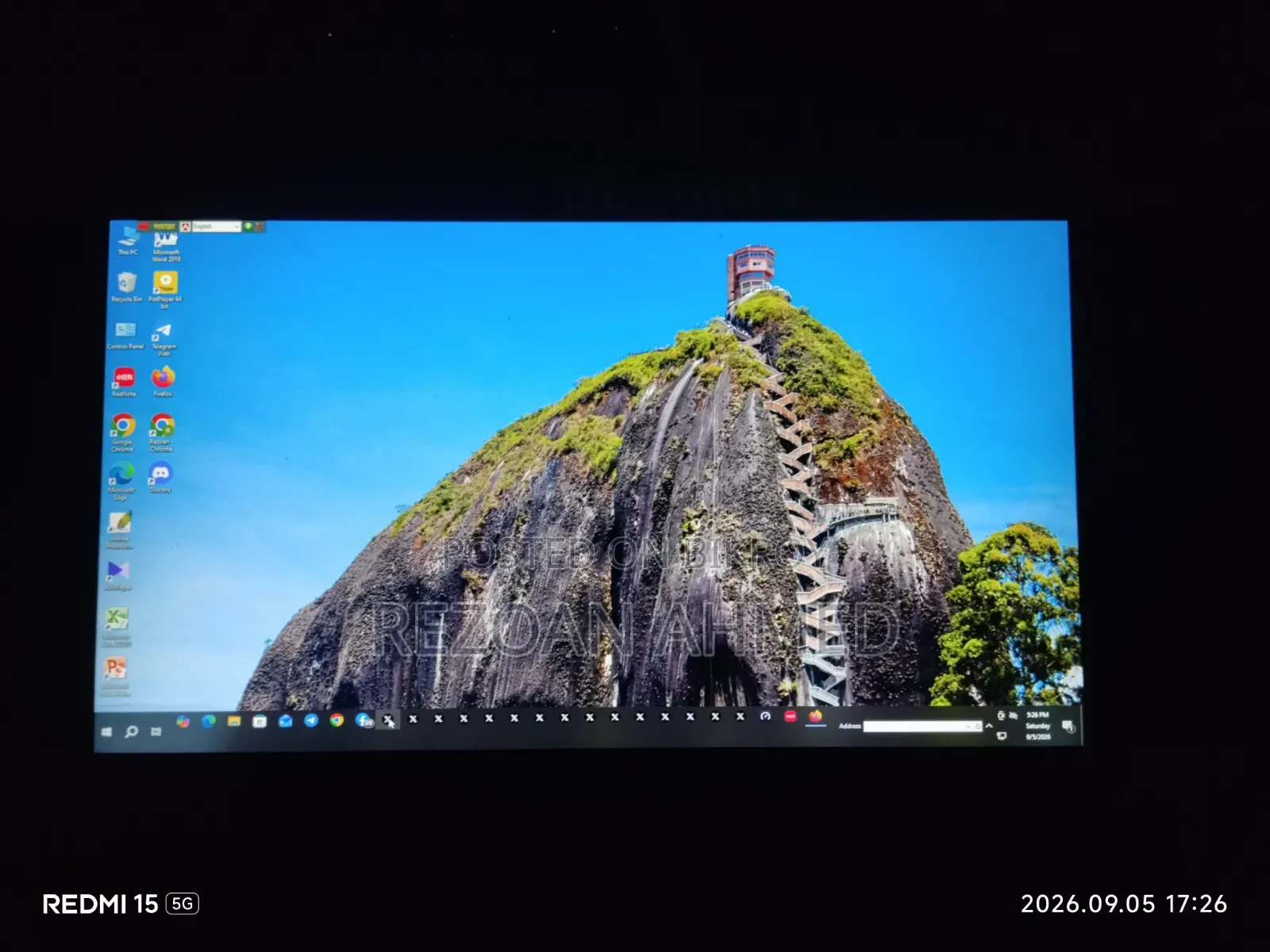 Desktop Computer Microsoft 8GB AMD Ryzen 5 SSD 256GB