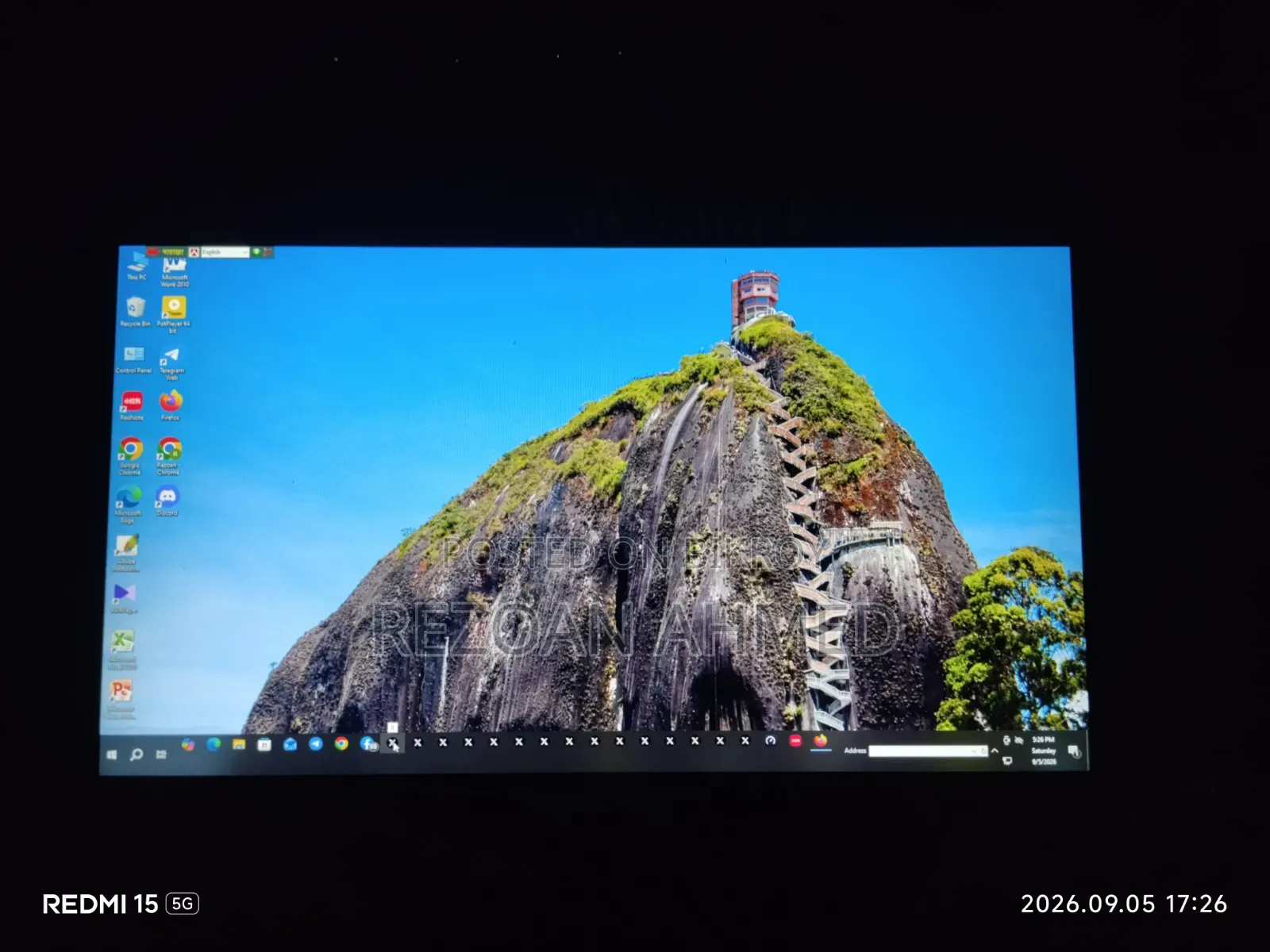 Desktop Computer Microsoft 8GB AMD Ryzen 5 SSD 256GB