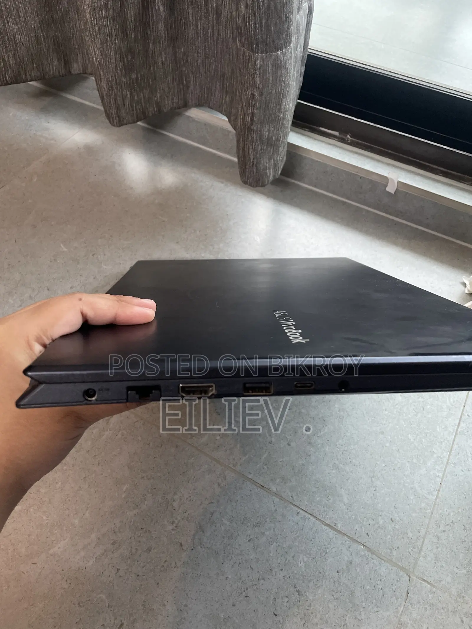 Laptop ASUS X550LC 8GB Intel Core I5 HDD+SSD 1T