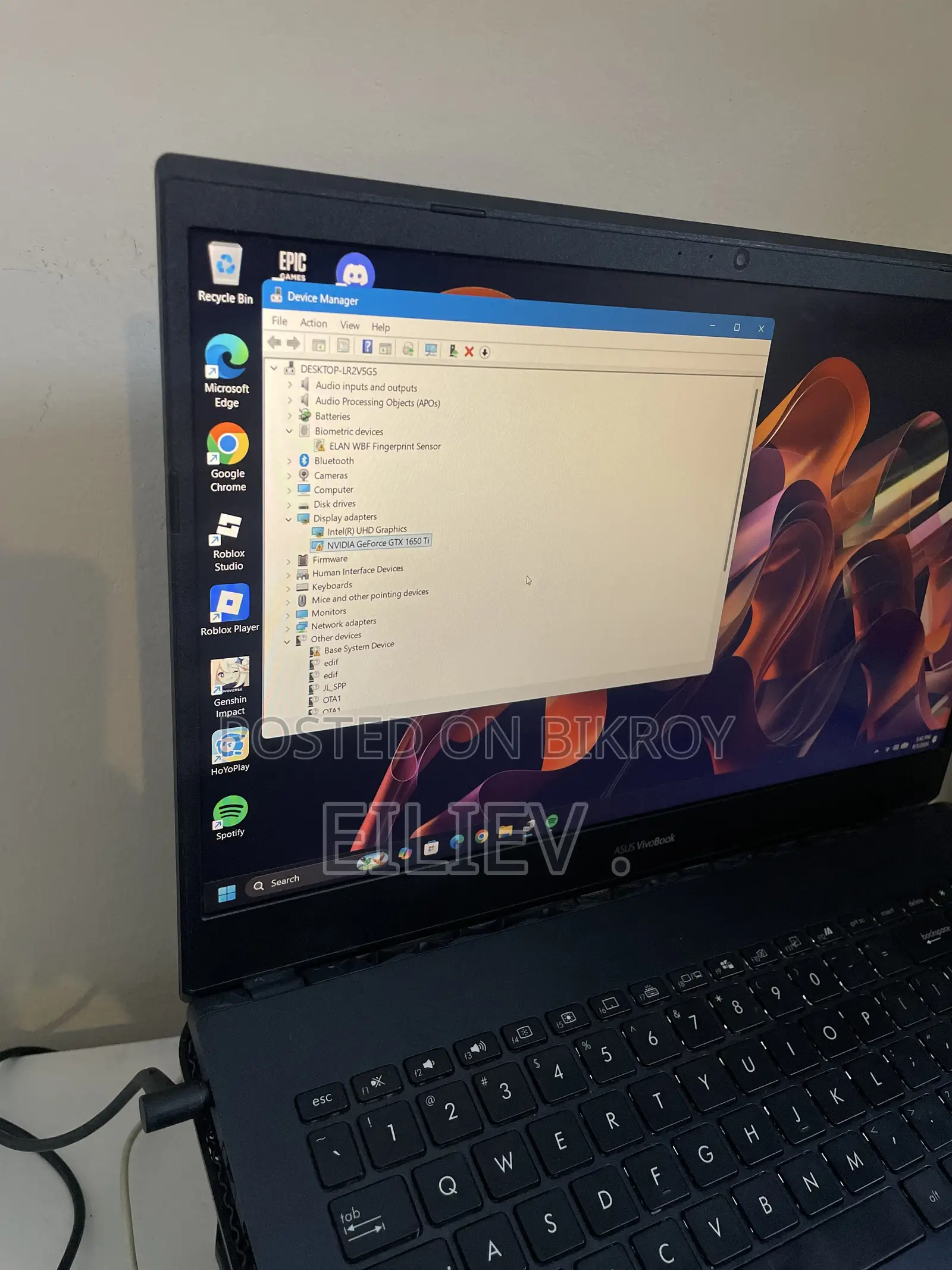 Laptop ASUS X550LC 8GB Intel Core I5 HDD+SSD 1T