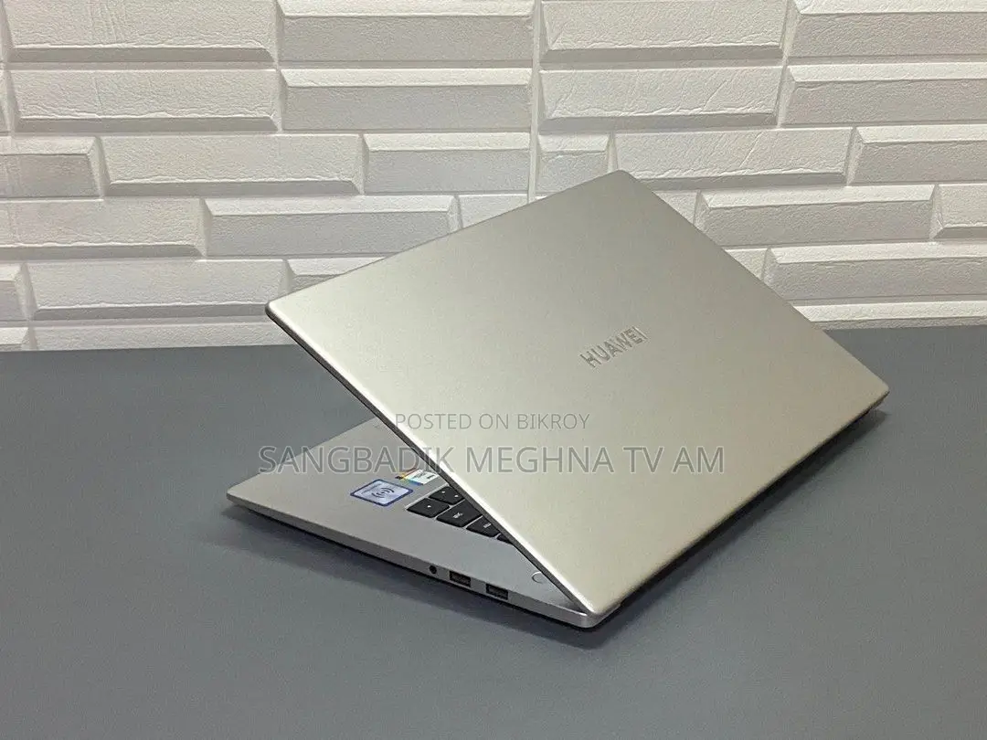 Laptop Huawei 4GB Intel SSD 500GB