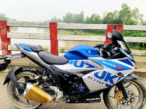 Suzuki Gixxer SF 2023 Silver