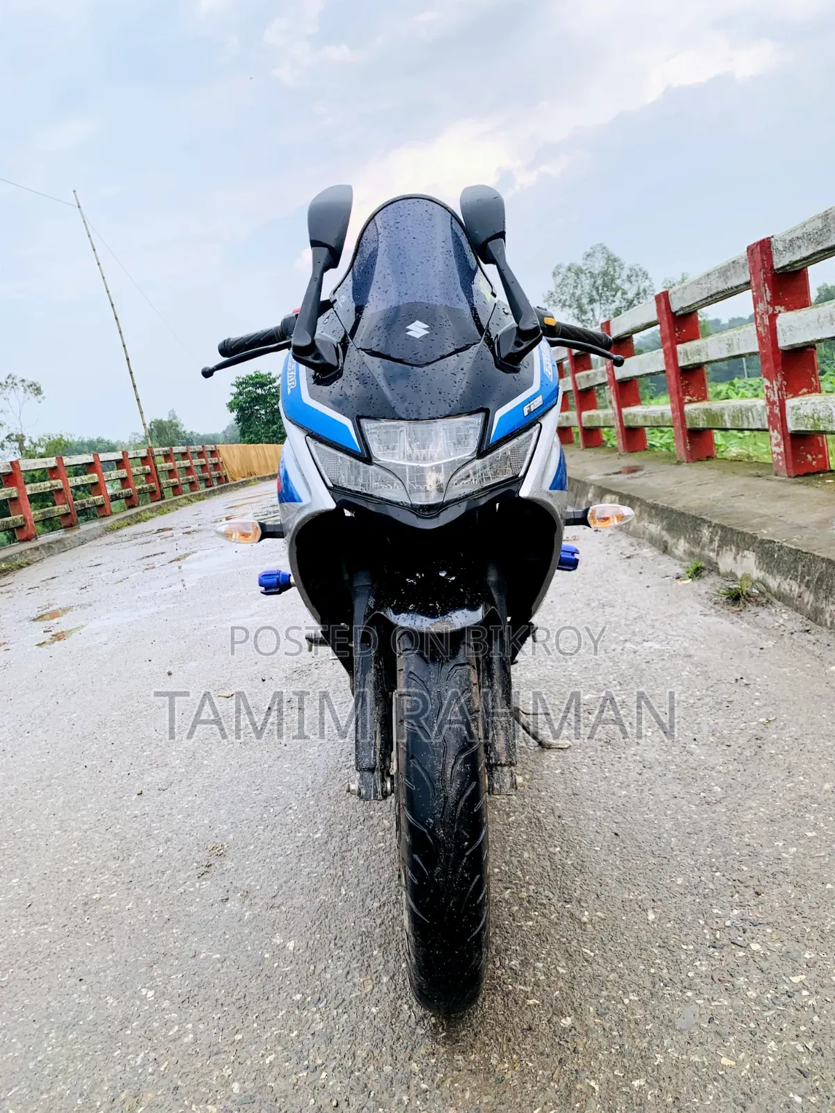 Suzuki Gixxer SF 2023 Silver