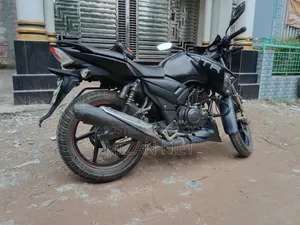 TVS Apache RTR 160 2V 2018 Black