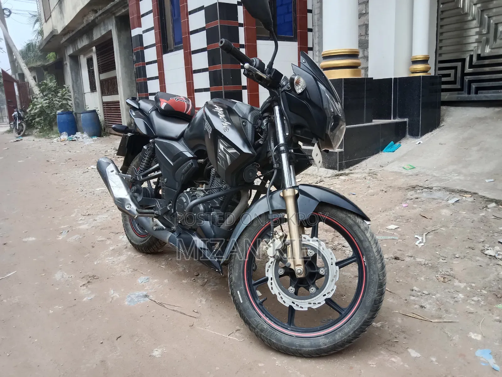TVS Apache RTR 160 2V 2018 Black