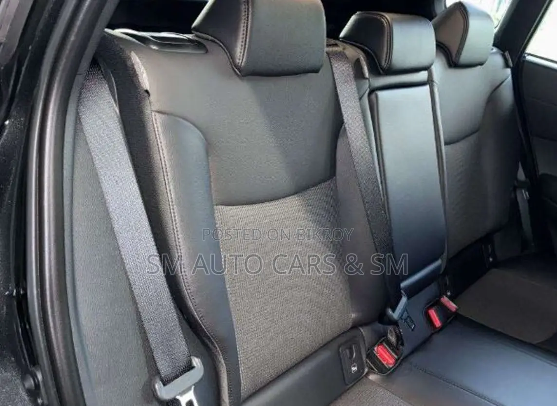New Toyota Corolla Cross 2026 Black