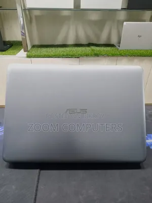 Laptop ASUS X45A 8GB Intel Core I3 HDD+SSD 128GB