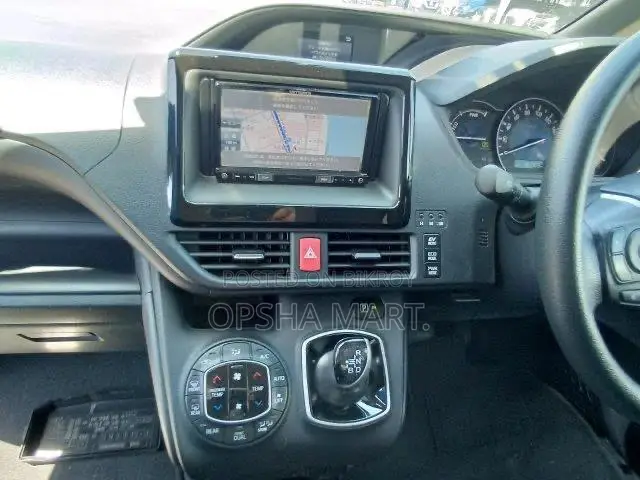 Toyota Noah 2021 Black