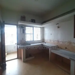 3bdrm Apartment in Rowshan Monzil, Basundhara for Sale