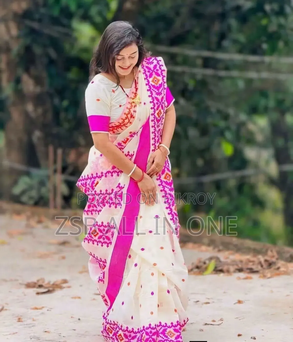 Half Silk Screen Print Saree