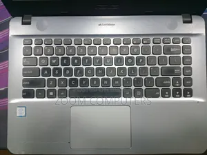 Laptop ASUS X45A 8GB Intel Core I3 HDD+SSD 128GB