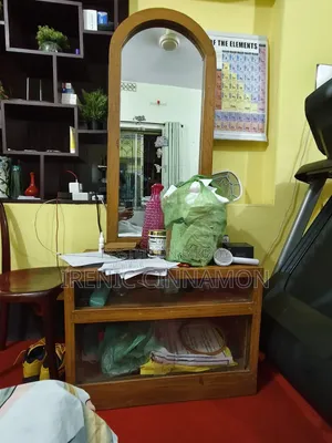 Dressing Table Sell