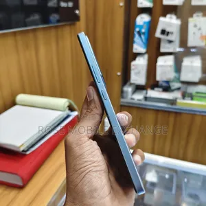 Vivo iQOO 128 GB Blue
