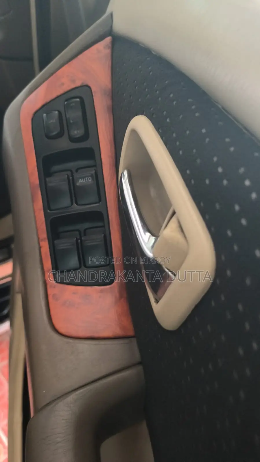 Toyota Harrier AIRS 2001 Gold