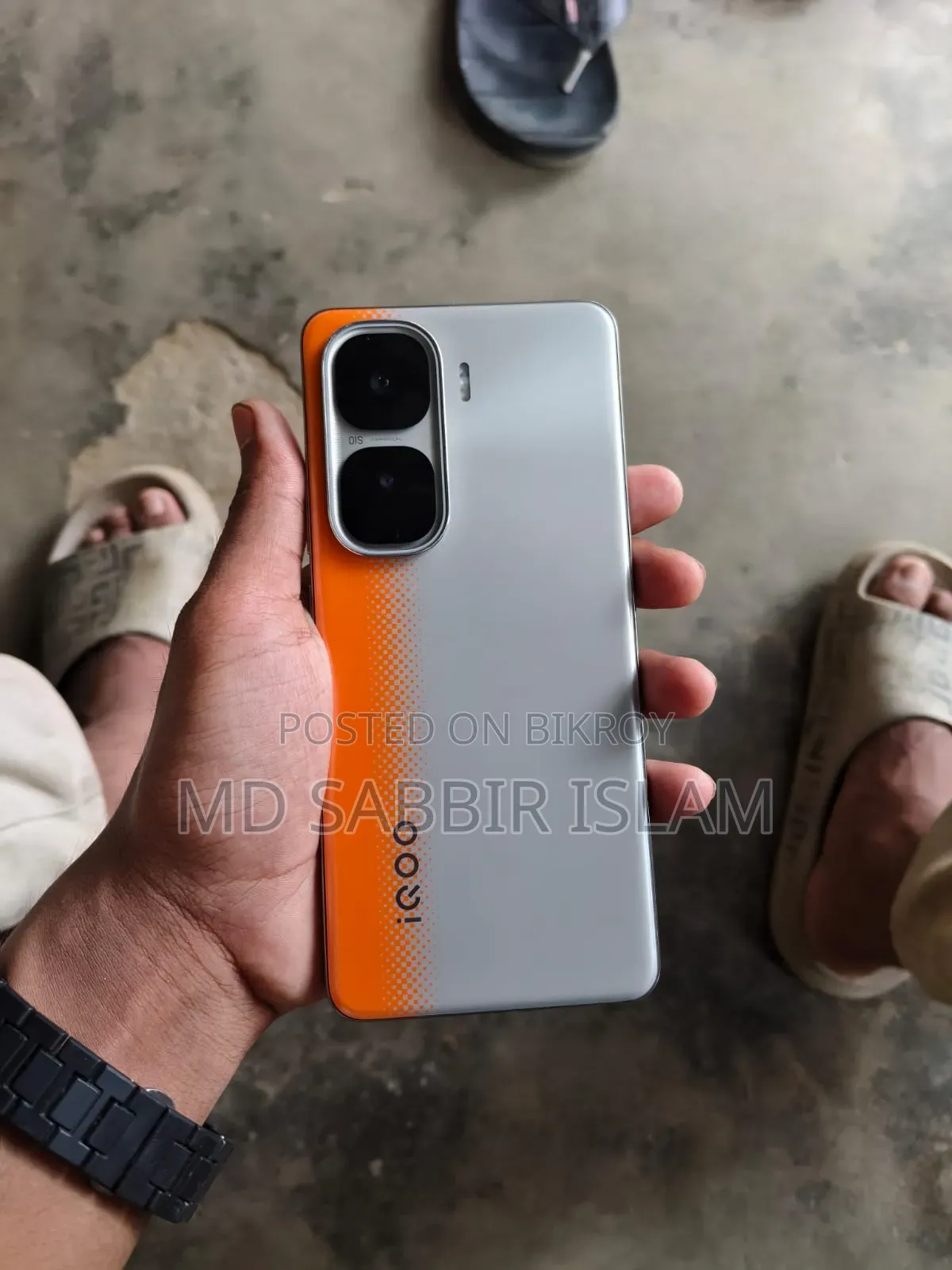 iQOO 256 GB Orange