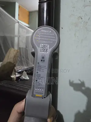 The Aochuan Smart X 3-Axis Smartphone Gimbal Stabilizer)