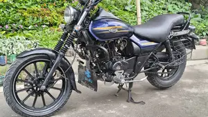 বাজাজ এভেঞ্জার ১৫০ স্ট্রিট ২০১৭ নীল