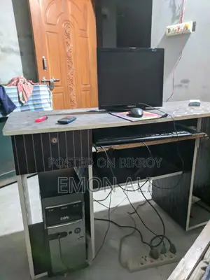 Desktop Computer Microsoft 4GB Intel Core 5 HDD 500GB