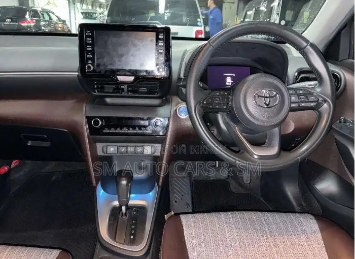 Toyota Yaris Cross 2021 Black