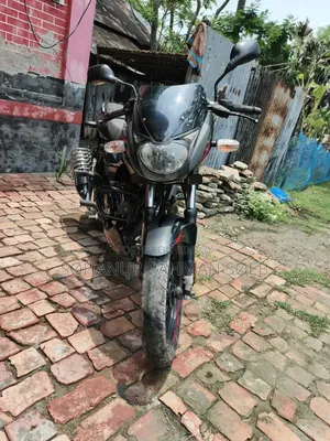 New Bajaj Pulsar 150 2021 Black