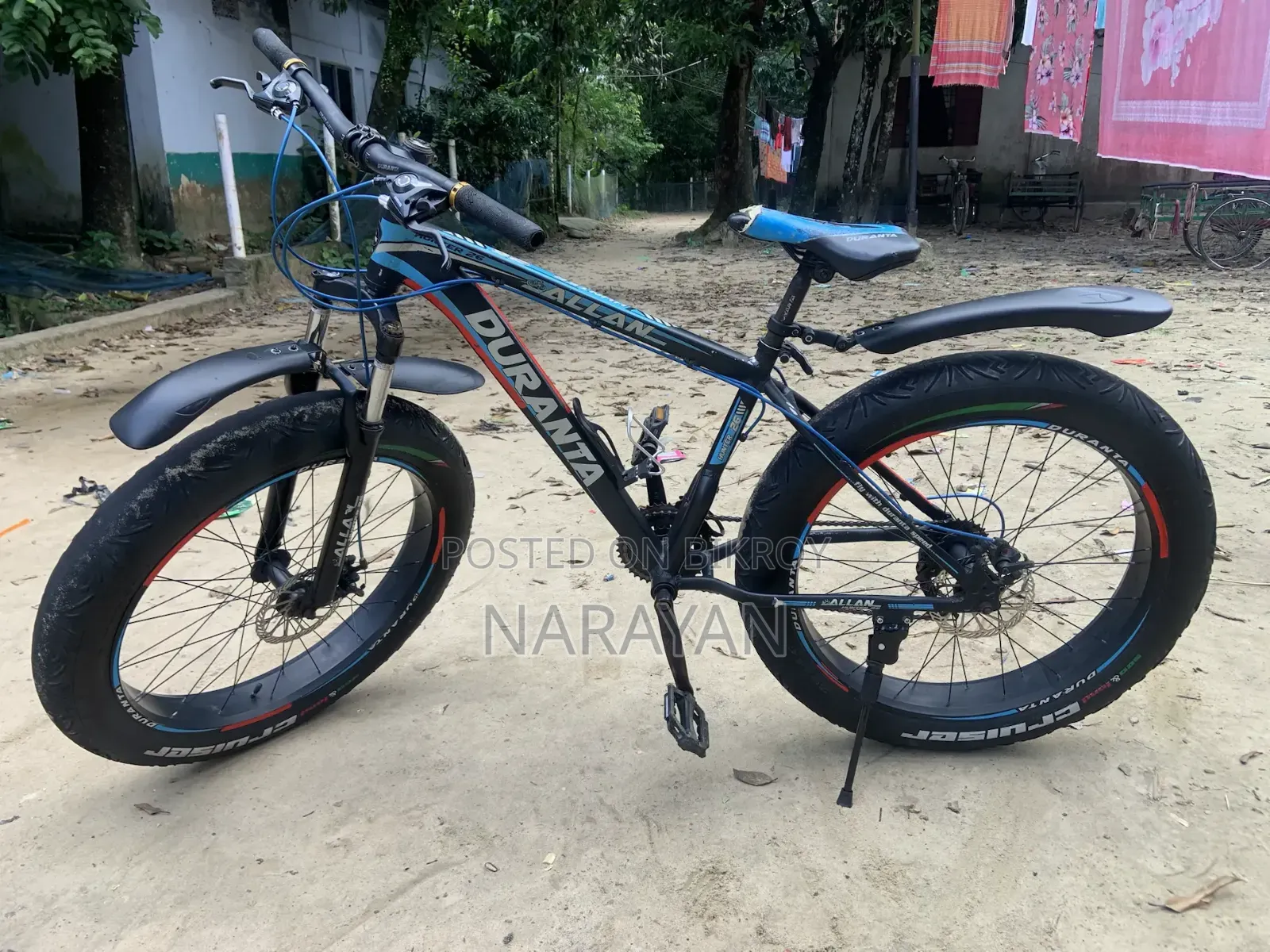 An urgent Duranta fat bicycle 26x4.0 is for sale.
