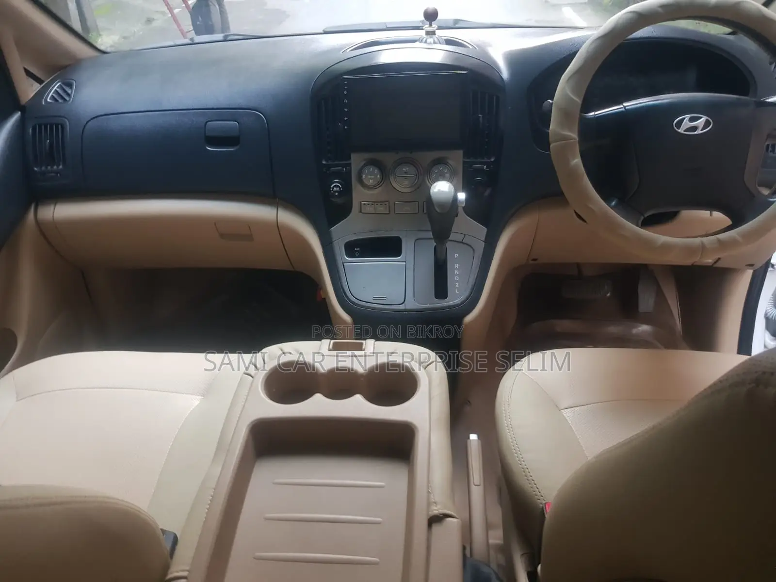 Hyundai H300 2010 White