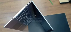 Laptop HP Pavilion 15-Cs3063cl 8GB Intel Core I7 SSD 256GB