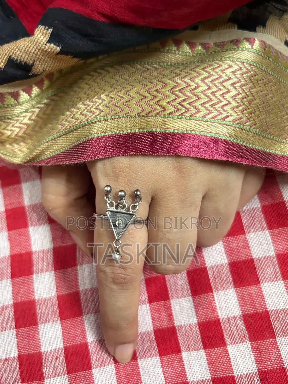 রুপার আংটি