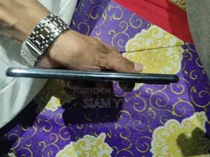 Vivo V21e 128 GB Blue