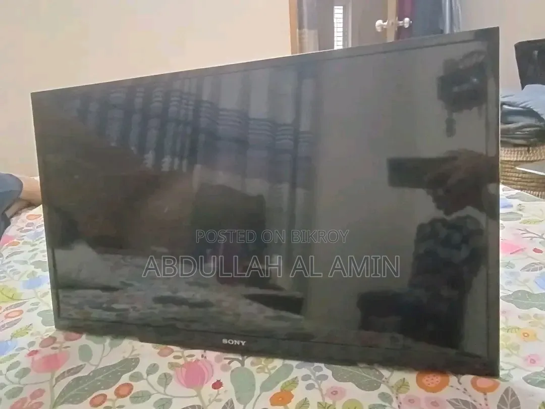 32 Inch Sony TV