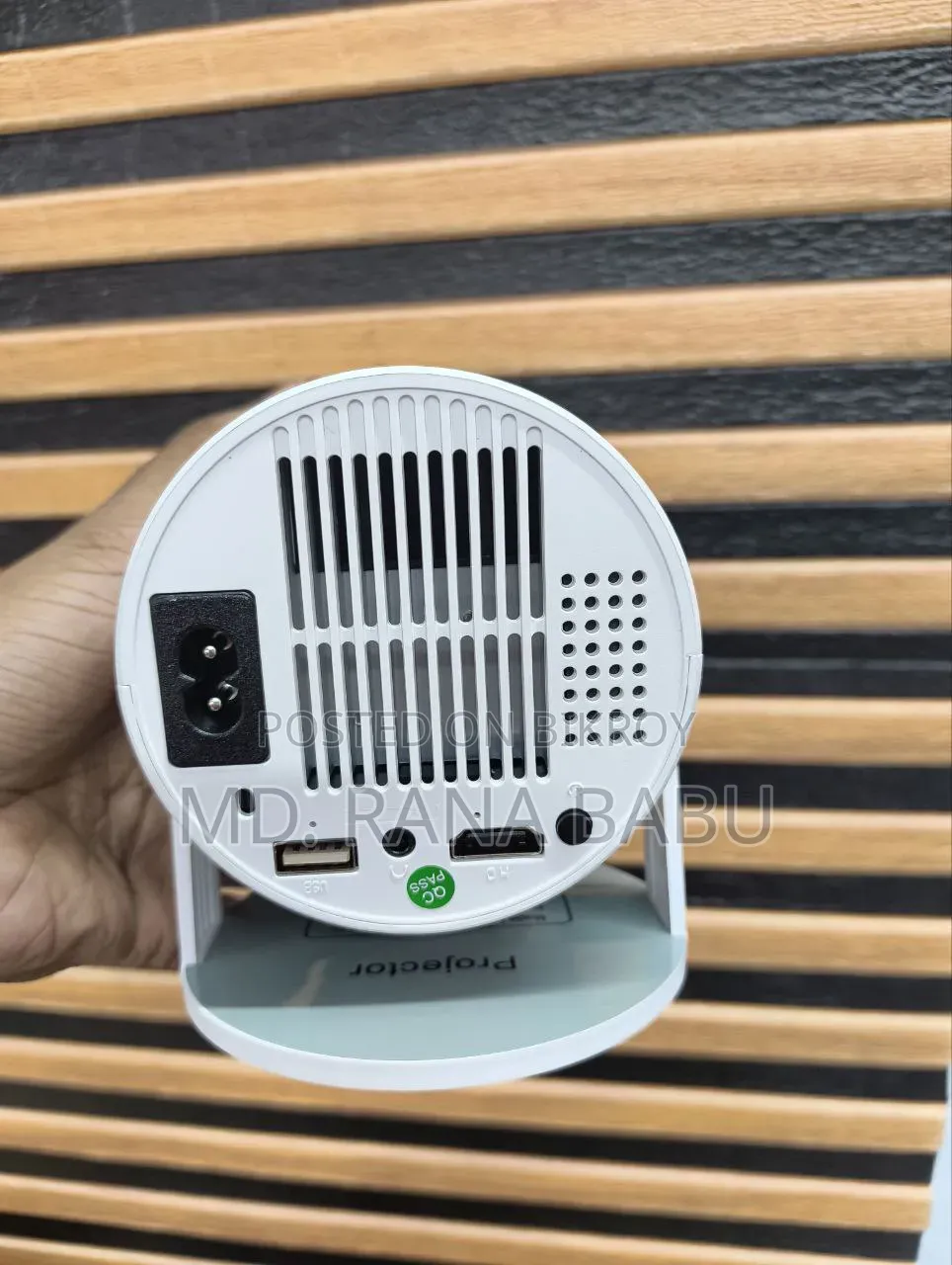 HY300A Android Projector